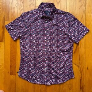 Mizzen + Main Short Sleeve Performance Shirt Trim Fit S Red Blue Dot Lightweight